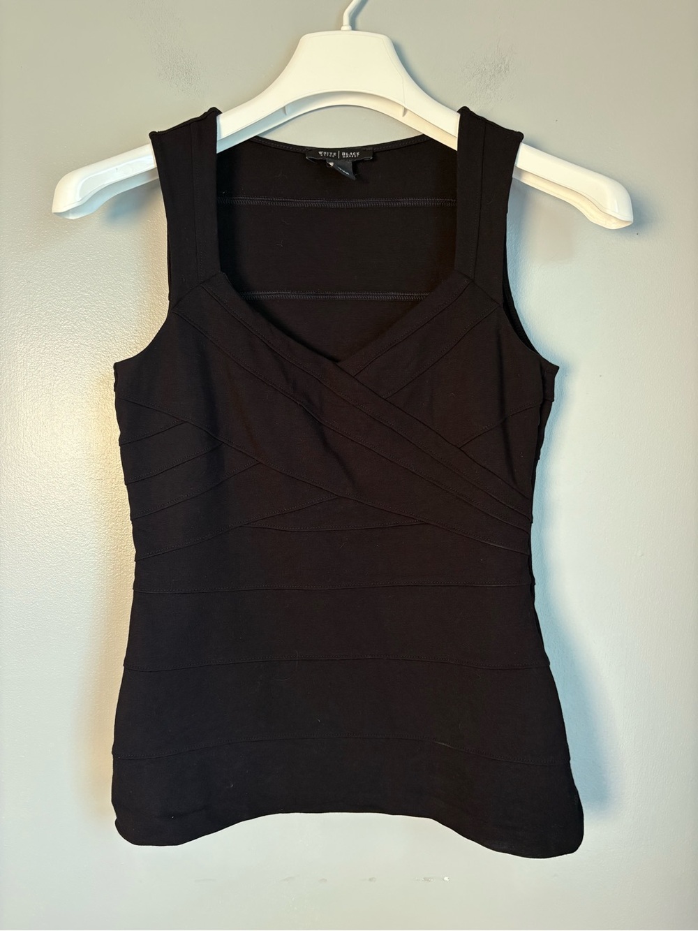 White House Black Market Black Bandage Style Crisscross V-Neck Tank Top XS